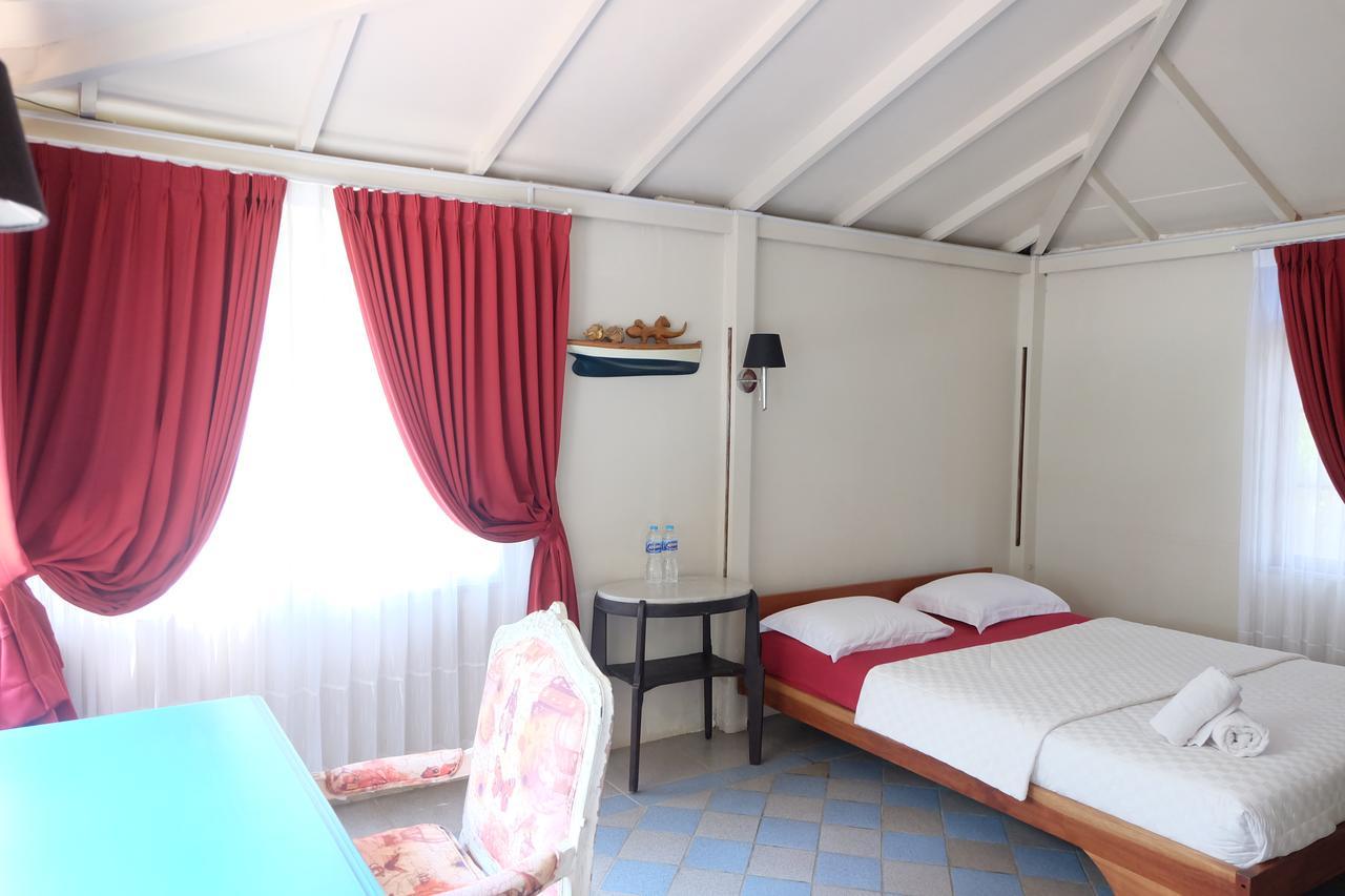 Villa Isabella Putri B&B Jepara Ngoại thất bức ảnh